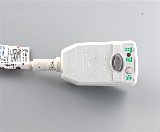 嘉榮電子服務非常專業(yè)，而且很周到